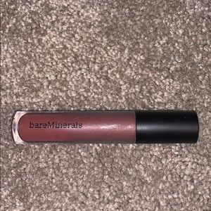 Liquid lipstick
